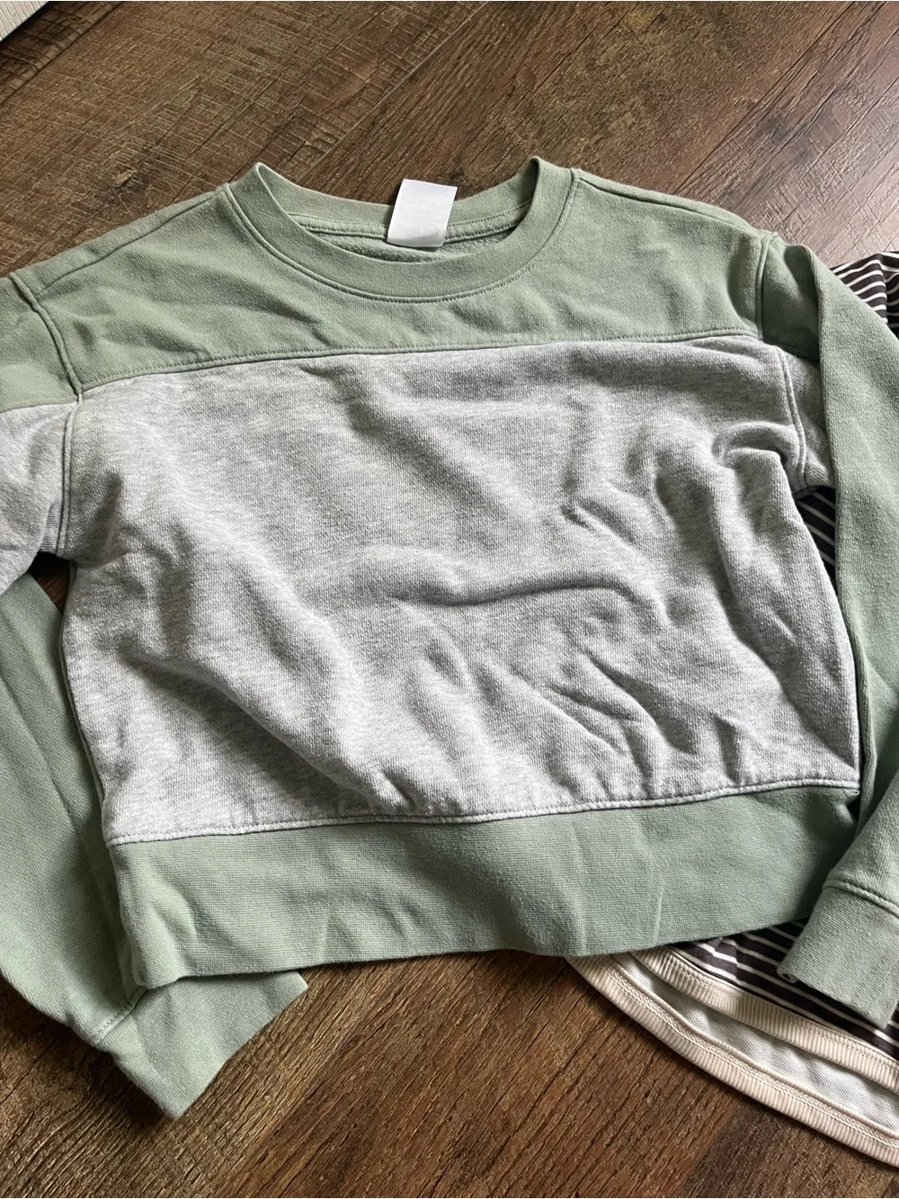 Bundle of girls long sleeve tops and jeans size 7/8